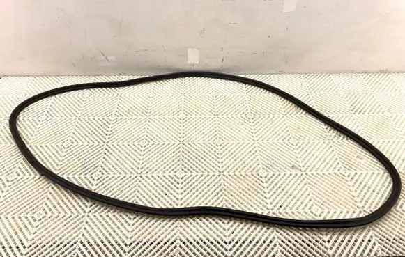 Audi Q3 F3 Rubber seal front door (on door) 