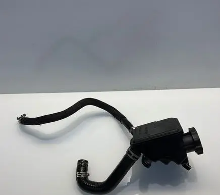 Mercedes-Benz E W211 Power steering fluid tank/reservoir A0004602283 0004602283