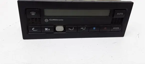 Volkswagen PASSAT B5 Climate control unit