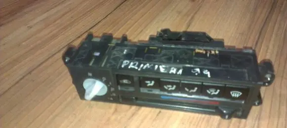 Nissan Primera Climate control unit