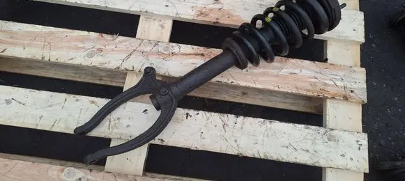 Hyundai Grandeur Front shock absorber with coil spring