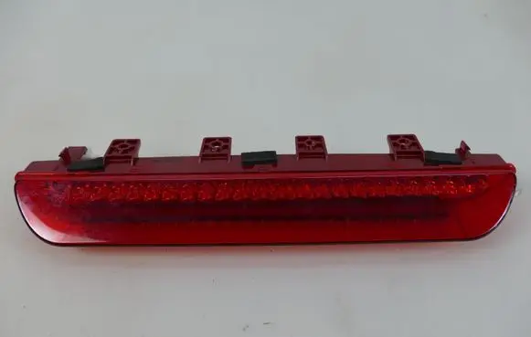 KIA Sportage Third/center stoplight 92700-8W