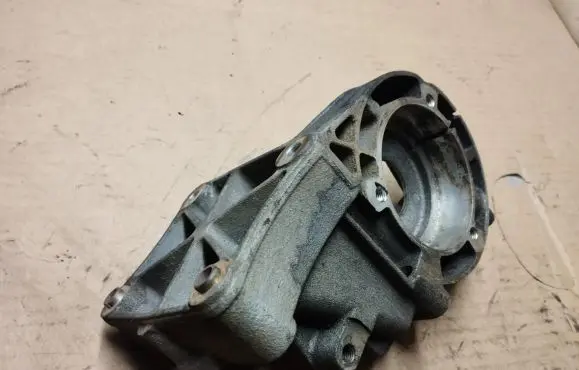 Chrysler PT Cruiser Gearbox mounting bracket A6640130036