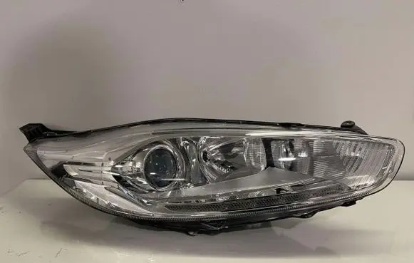 Ford Fiesta Headlight/headlamp C1BB13W029CG 1090041