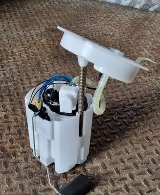 BMW 1 F40 In-tank fuel pump 7300472