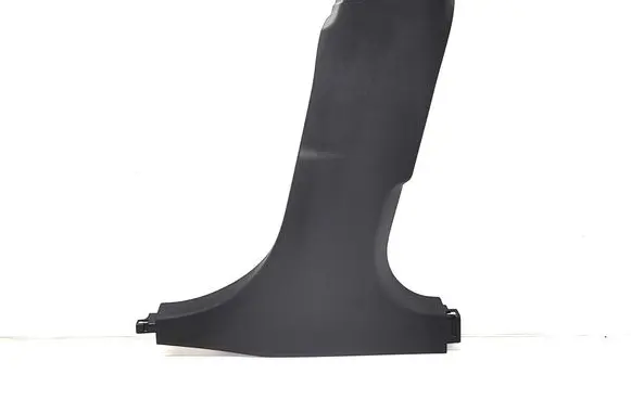 BMW 4 G22 G23 G24 G26 (B) pillar trim (bottom) 7490760