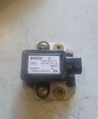 Volkswagen PASSAT B5 ESP acceleration yaw rate sensor 0265005213 0005941