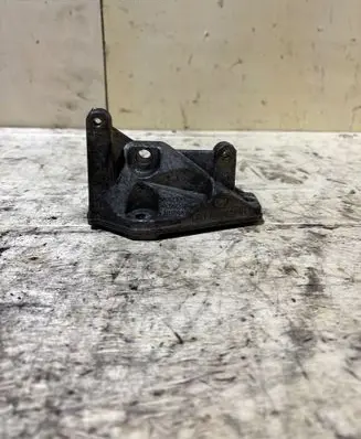 BMW 3 E90 E91 Engine mounting bracket 7805421 13517805421