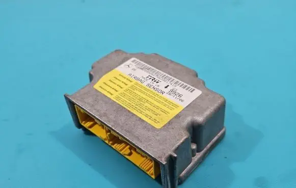 Mercedes-Benz B W245 Airbag control unit/module A169820992 IMPRK1382076