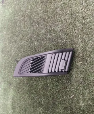 BMW i3 Dashboard side air vent grill/cover trim S1105038