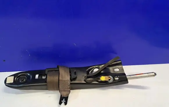 Volvo XC90 Front seatbelt 30661915