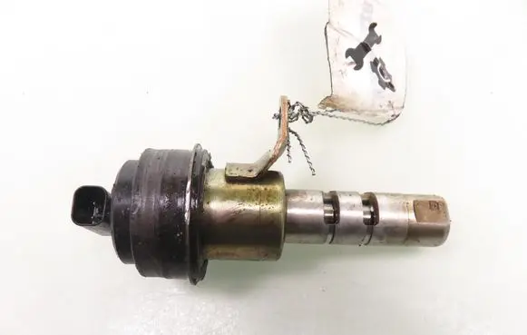 Mazda 6 Camshaft vanos timing valve 3M4G6M280AC