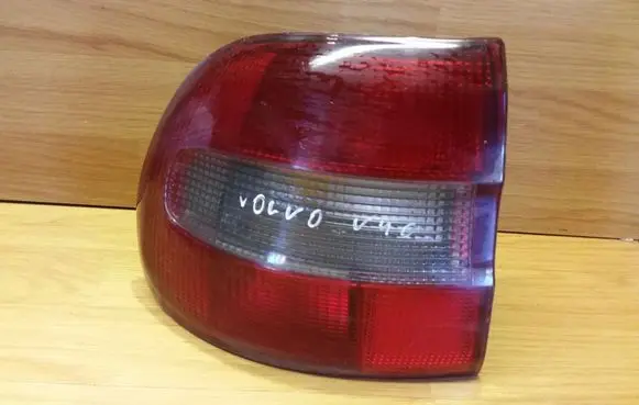 Volvo S40, V40 Rear/tail lights 29170102
