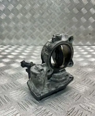 BMW 3 E90 E91 Throttle valve 7810752