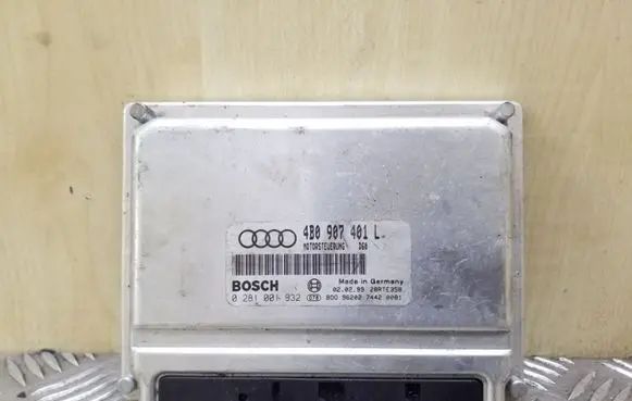Audi A6 S6 C5 4B Engine control unit/module 4B0907401L 0281001932