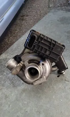 Peugeot 607 Turbo 4U3Q6K682AK