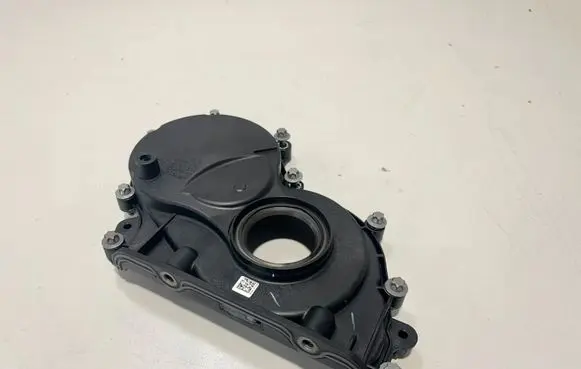 BMW 4 F32 F33 Timing belt guard (cover) 8512597 4751132
