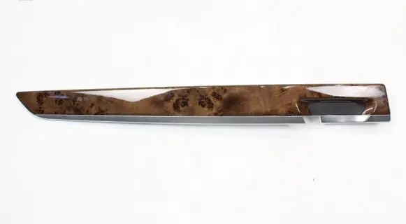 BMW 7 F01 F02 F03 F04 Front door trim bar 7318105