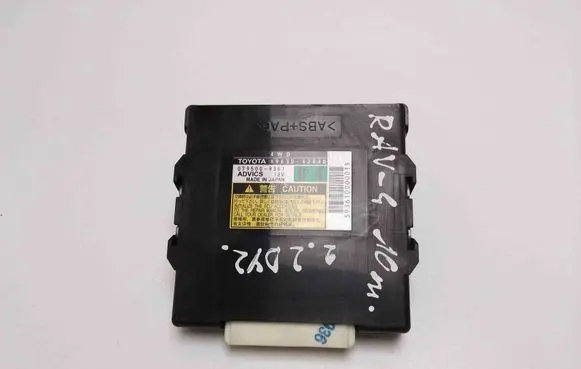 Toyota RAV 4 (XA30) Gearbox control unit/module 0795009361 8963042040