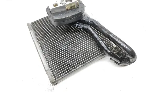 Air conditioning (A/C) radiator (interior)