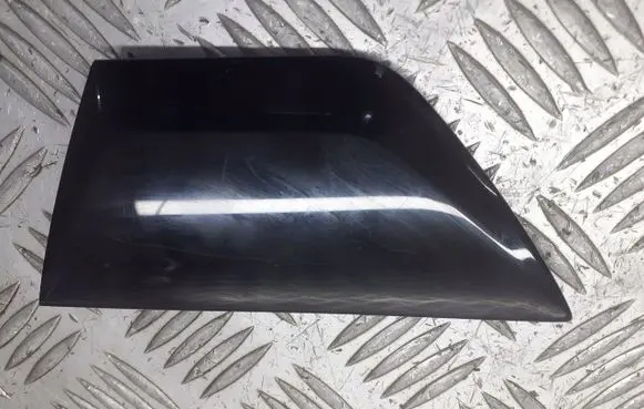 Mercedes-Benz C W204 Side skirt rear trim A2047201022