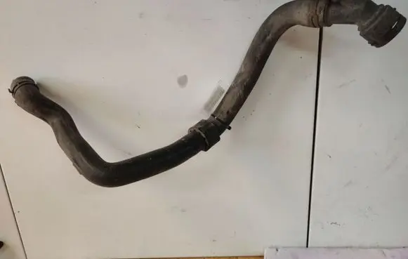Skoda Roomster (5J) Engine coolant pipe/hose 