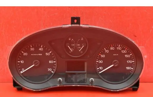 Speedometer (instrument cluster)