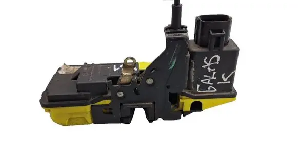 Volvo V70 Rear door lock 8650156