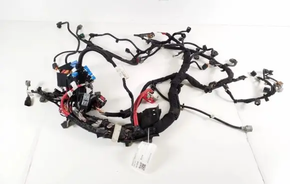 Renault Captur Engine installation wiring loom 240113367R
