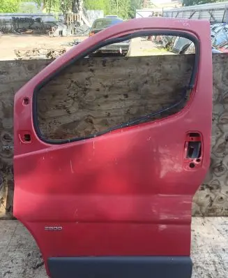 Opel Vivaro Front door