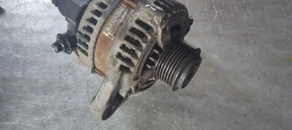 Hyundai Santa Fe Generator/alternator 1042101060
