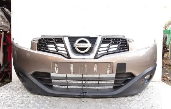Nissan Qashqai Front bumper