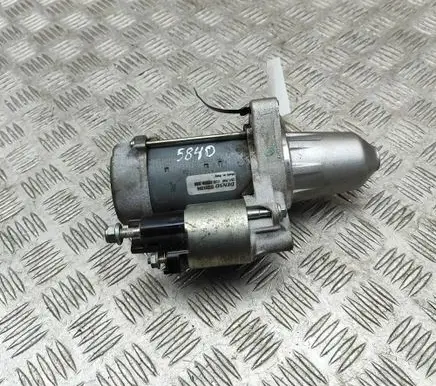 Mercedes-Benz GLA W156 X156 Starter motor 4380002050 A6459060800