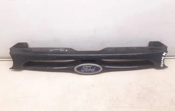Ford Mondeo MK I Front grill 93BG8A133AFW