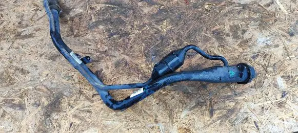 Opel Cascada Fuel tank filler neck pipe 13369645