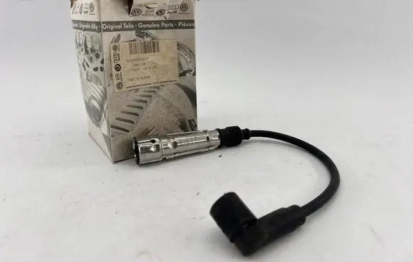 Volkswagen Caddy Ignition plug leads 032905430T 032035255