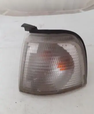 Audi 80 90 S2 B4 Front indicator light 133225