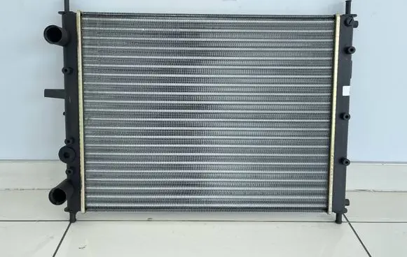 Fiat Bravo - Brava Coolant radiator 7767440 46736953 46400850