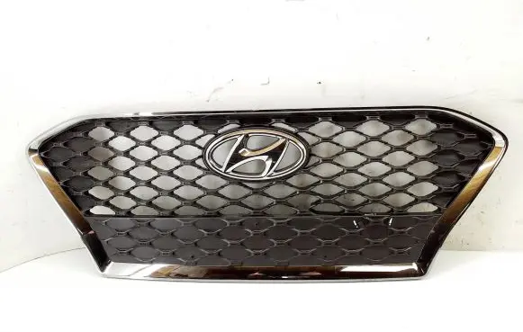 Hyundai Kona I Front bumper upper radiator grill 86352J9100