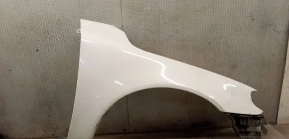 Volvo V70 Fender 