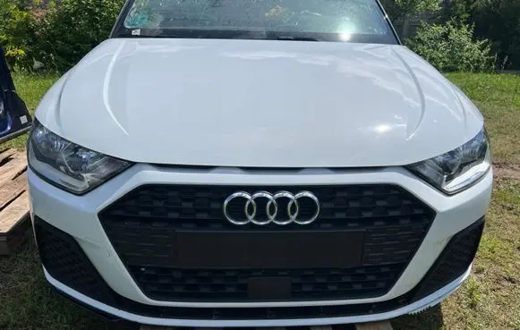 Audi A1 Front quarter panel 