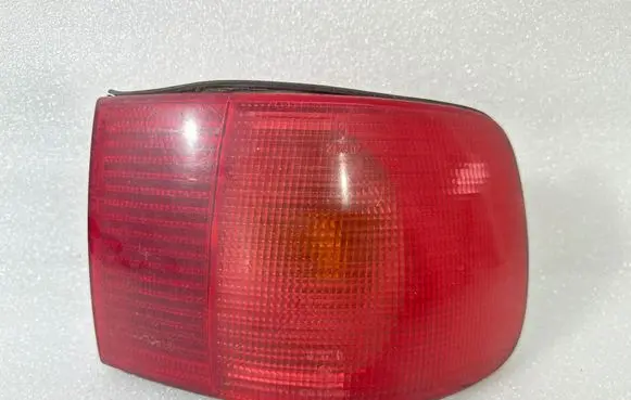 Audi 80 90 B3 Rear/tail lights 4D0945096