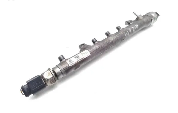 Skoda Fabia Mk2 (5J) Fuel main line pipe 03L130089B