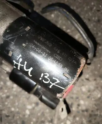 Audi A4 S4 B7 8E 8H Starter motor 06b911023a