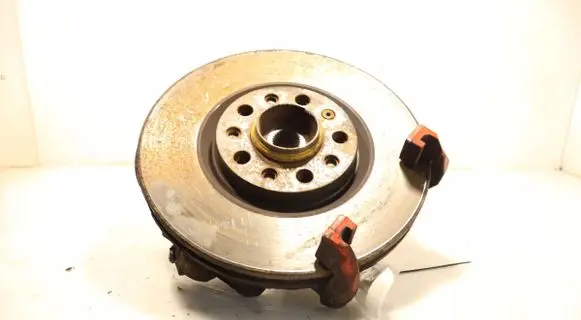 Alfa Romeo Giulietta Front wheel hub spindle knuckle