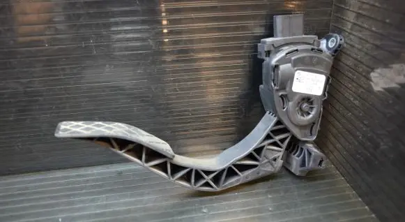 Audi A4 S4 B8 8K Accelerator throttle pedal 8K1721523