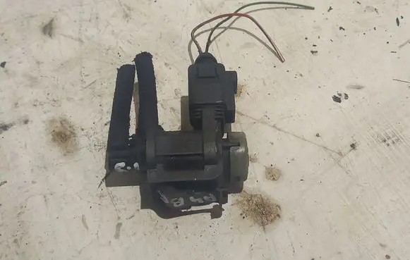 Audi A4 S4 B6 8E 8H Turbo solenoid valve 1J0906283C