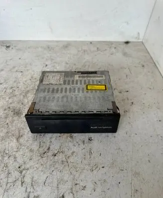 Audi A4 S4 B6 8E 8H Navigation unit CD/DVD player 4b0919887e