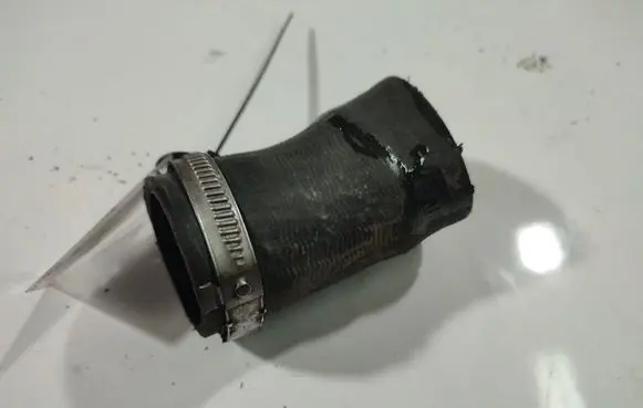 Skoda Superb B6 (3T) Air intake hose/pipe 