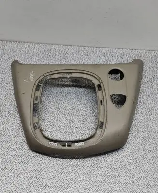 Renault Scenic II - Grand scenic II Gear shifter surround trim plastic 8200231906 8200141005